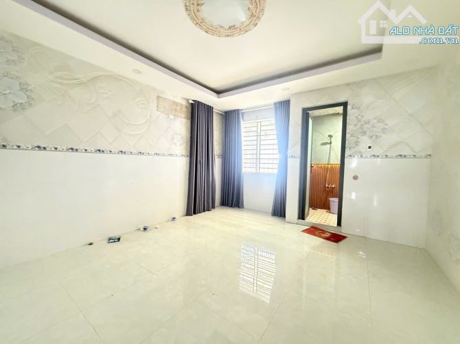 NHÀ 4x17M,FULL THỔ, SHR, ĐƯỜNG 6M, LỜI 80Tr/Năm, Khu Hiệp Thành. 2 ĐỒNG x TL nhanh - 3