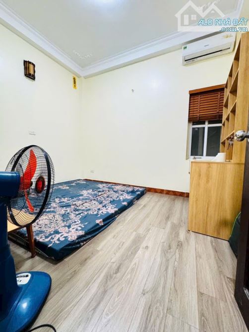 Bán nhà phố Minh Khai 42m2, ngõ nông,mặt ngõ rộng gần ô tô, nhà xây chắc - 3