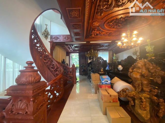 BIỆT THỰ SONG LẬP HOA SỮA ĐẲNG CẤP THƯỢNG LƯU VINHOMES RIVERSIDE PHÚC LỢI LONG BIÊN - 3