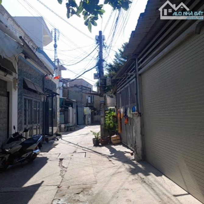 Nhà Xưởng đường NGUYỄN ẢNH THỦ, phường TÂN CHÁNH HIỆP, Q12, dt 223,8m2 (4m/13mx16m) Hẻm 5m - 3
