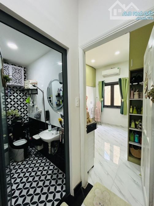 6 tỷ Nhà Đẹp 4 Tầng DT 50m Huỳnh Tấn Phát.P.Phú Thuận,Quận 7 - 3