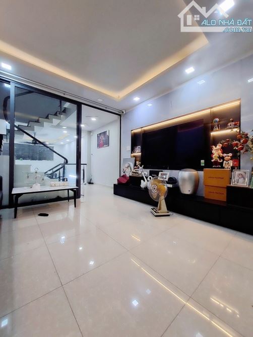 Bán nhà hẻm xe hơi 8m, Lê Văn Thọ, Phường 14 Gò Vấp, 5 tầng, chỉ 7.9 tỷ - 3