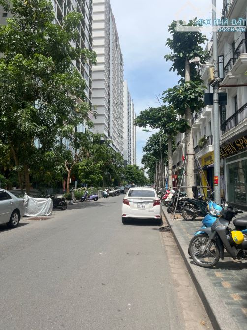 TRUNG TÂM TÂY HỒ AN DƯƠNG VƯƠNG ĐẤT 250m MT 10m GIÁ 48,5 TỶ ĐẤT VUÔNG ĐẸP - 3