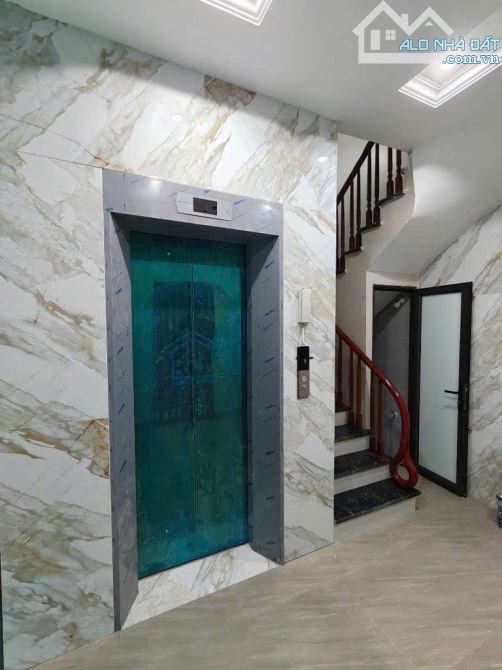 Bán nhà Trần Khát Chân DT 56m2 6 Tầng thang máy - Oto ngủ trong nhà Giá nét 14,8 tỷ có đàm - 3
