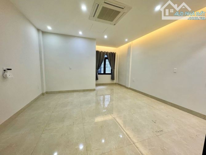 BÁN KÍN NHÀ 3 TẦNG MỚI 100% – MẶT TIỀN NGUYỄN PHƯỚC LAN –SÁT CẦU HOÀ XUÂN – GIÁ NHỈNH 14Tỷ - 4