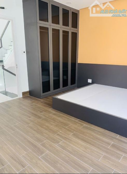 Bán Nhà Mặt Tiền-Trung Tâm Quận 8-100m2-Ngang 5m-4tầng-Xe Hơi Ngủ Nhà-Chào Giá 7,8 tỷ TL. - 4