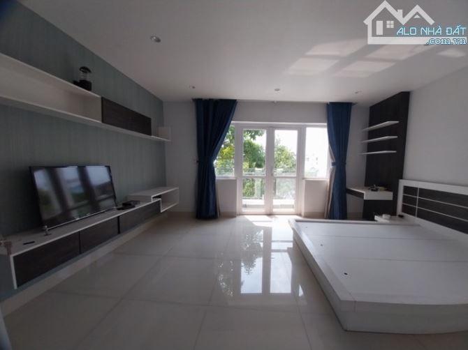 Giảm hơn 1,8 tỷ - Mặt tiền Lê Thị Riêng - ngay UBND Quận - 85m² - Giá 13,5 tỷ - 4