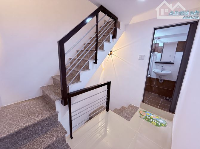 Bán nhà hẻm đường Nguyễn du phường 7 quận gò vấp - 4