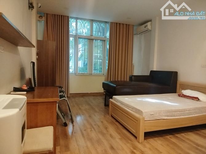 BÁN NHÀ PHÂN LÔ NGUYÊN HỒNG ĐỐNG ĐA 45M 6 TẦNG GARA THANG MÁY VỈA HÈ KINH DOANH GIÁ 20 TỶ - 4