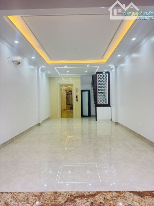 CỰC ĐẸP - CẦU GIẤY 43M2 x 6T THANG MÁY - NHÀ ĐẸP - GIÁ 11.7 TỶ. - 4
