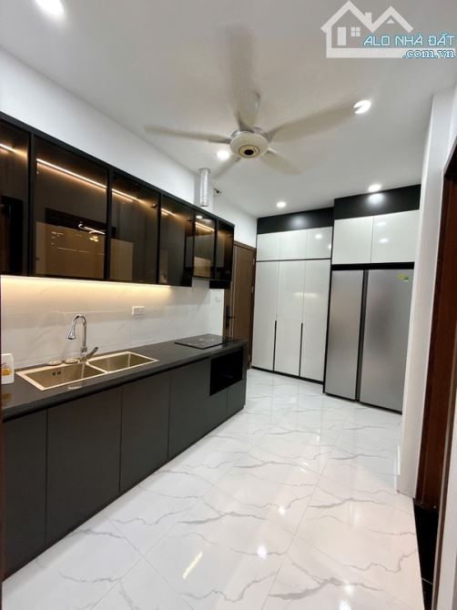 TẬP THỂ BỘ TÀI CHÍNH ĐỐNG ĐA - 2 NGỦ - 2 VỆ SINH - FULL NỘI THẤT - 4