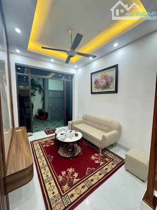 Bán nhà Đội Cấn 43m2,4PN, full nội thất, đẹp ở ngay, dân xây, tầm tiền hiếm, gần phố - 4