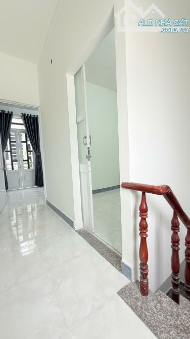 BÁN NHÀ RIÊNG - ĐHT 23 - 25M2 - 3 TẦNG - 3PN - 1,95 TỶ - QUẬN 12 - 5