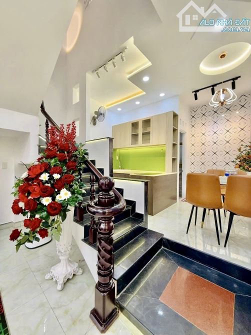 4❌10m, BÁN NHÀ 2 TẦNG, 1 TRỤC 1 SẸC, PHAN HUY ÍCH, P15 TÂN BÌNH, 4.2 TỶ TL - 5