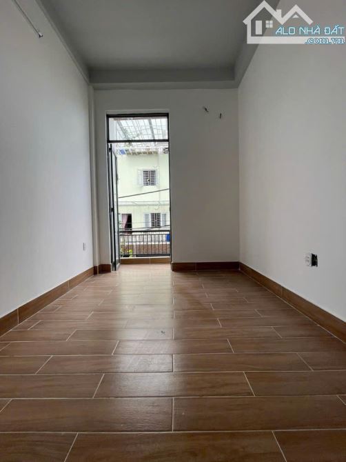 💖2 căn nhà 4 tầng đường THẠNH XUÂN 40 phường TX Quận 12, dt 97,9m2(5,5mx18m) Hẻm 6m thông - 5