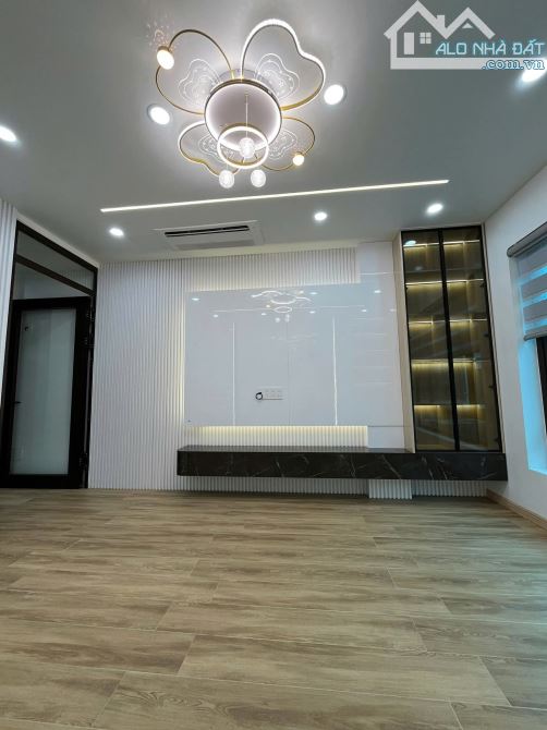 📢Bán nhà TĐC Cây Đa, Đằng Giang, Ngô Quyền – 46m² 6 tầng – Giá chỉ 8,2 - 5
