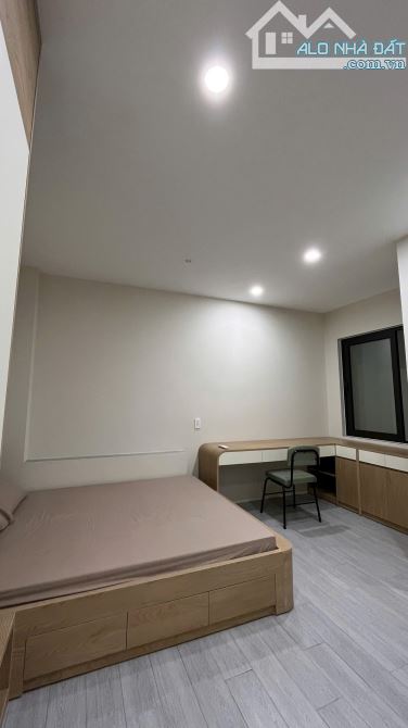 Cho Thuê CCMN Ngõ 414 Đường Láng Đống Đa 30m2 Studio Ban Công Cửa Sổ Thang Máy Gần Chợ - 5