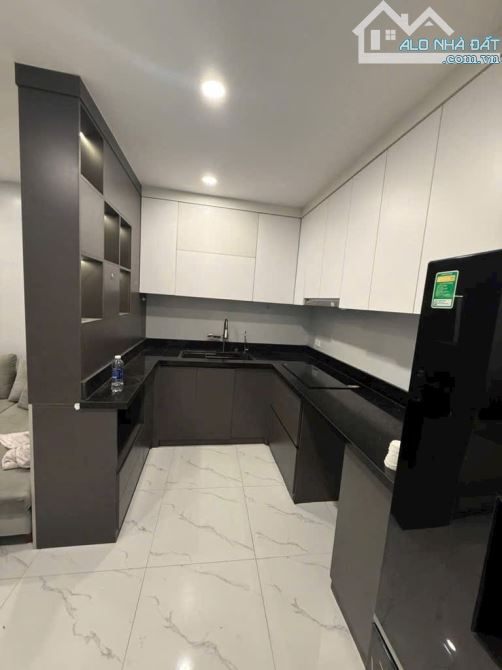 Bán nhà phố Trần Khát Chân 42m2, cách mặt phố vài chục mét, mặt tiền 5.2m, đườn - 5