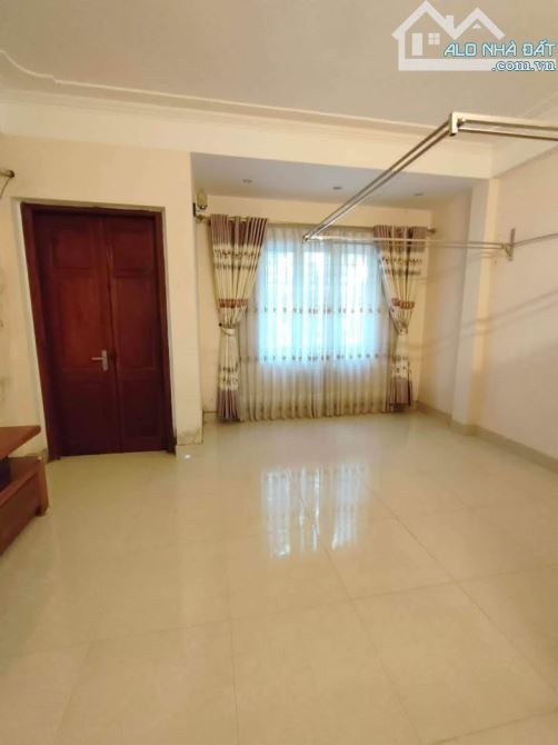 Bán Nhà Liền kề KĐT Xa La Hà Đông DT 50m2 5 Tầng MT4.2m Giá 14.8 tỷ - 6
