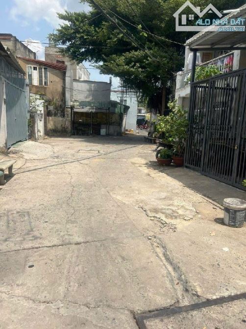 Nhà Xưởng đường NGUYỄN ẢNH THỦ, phường TÂN CHÁNH HIỆP, Q12, dt 223,8m2 (4m/13mx16m) Hẻm 5m - 6