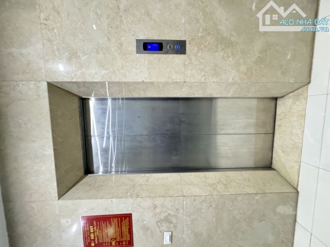 Bán tòa nhà Nguyễn Trãi office building, phân lô ô tô, vỉa hè, thang máy, 120m2 x 9T 42 tỷ - 6