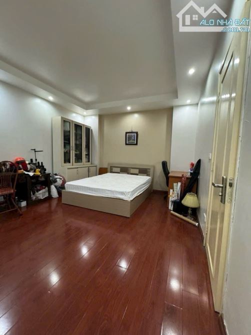 Bán nhà phố Lạc Trung 80m2, phân lô thông các ngả, gara 2 ô tô trong n - 6