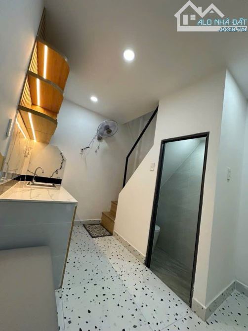 🔥[BÌNH THẠNH] XÔ VIẾT NGHỆ TĨNH - 2PN 2 WC - 1 CĂN RA HẺM XE HƠI - NHỈNH 1 TỶ - 6
