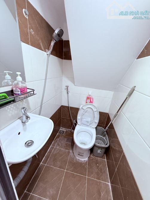 Bán nhà hẻm đường Nguyễn du phường 7 quận gò vấp - 7