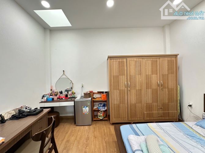 NHÀ BÁN NGAY EMART HẺM XE HƠI 7 CHỖ ✈️THIẾT KẾ 2 TẦNG NHÀ ĐẸP✈️ 4.2X13 - DTCN 58M2 GIÁ 6,7 - 8