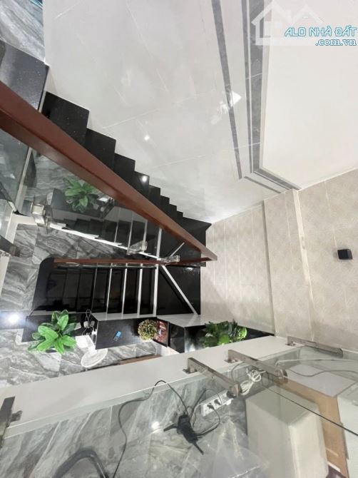 HÀNG HIẾM 8,3 tỷ/ 87m2  TĂNG NHƠN PHÚ A - 8