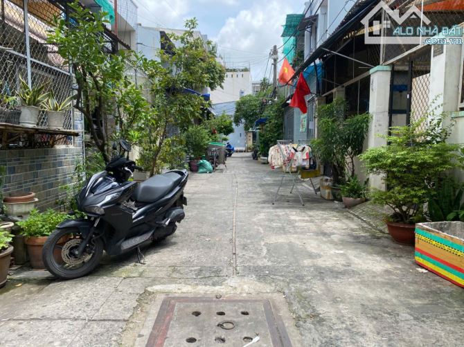 BÁN NHÀ LÊ CẢNH TUÂN – HẺM XE HƠI – TÂN PHÚ-5 TẦNG MỚI ĐẸP-59m2(4*14.6m)- 6.8 TỶ- còn TL - 8