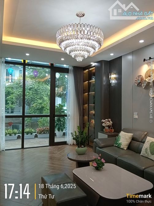 NHÀ ĐẸP LONG LANH PHÂN LÔ – VỈA HÈ RỘNG – FULL NỘI THẤT CAO CẤP - 8