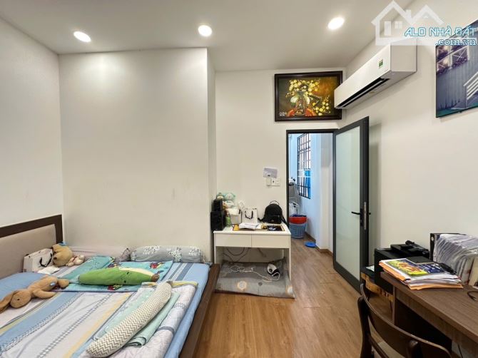 NHÀ BÁN NGAY EMART HẺM XE HƠI 7 CHỖ ✈️THIẾT KẾ 2 TẦNG NHÀ ĐẸP✈️ 4.2X13 - DTCN 58M2 GIÁ 6,7 - 9