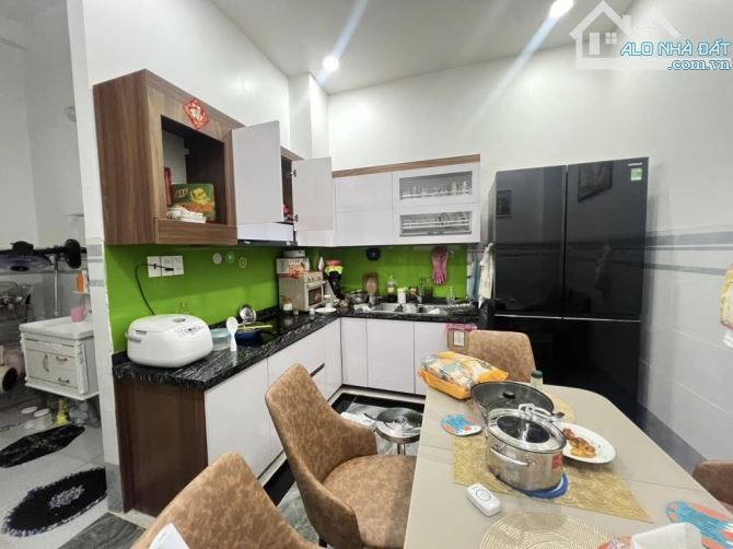HÀNG HIẾM 8,3 tỷ/ 87m2  TĂNG NHƠN PHÚ A - 9