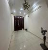 Chính chủ bán nhà dân xây 5 tầng, 42m, ô tô ngủ trong nhà, Nguyễn Chí Thanh, Đống Đa