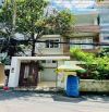 CHO THUÊ BIỆT THỰ 95 PHẠM VIẾT CHÁNH, Q. BÌNH THẠNH - 8M X 25M - 3 TẦNG SÂN VƯỜN