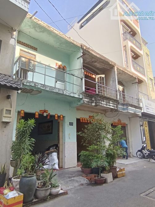 Bán nhà hẻm 7m Trịnh Đình Trọng Tân Phú 9.5x22m đúc lửng giá 25 tỷ TL (gần Khuông Việt) - 2