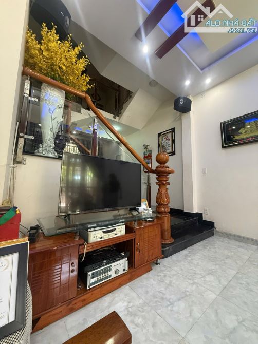 🏡 NHÀ 3 TẦNG CAO XUÂN DỤC, 60M² – KIÊN CỐ – Ở NGAY – GẦN CẦU THUẬN PHƯỚC – GIÁ 6.3 TỶ