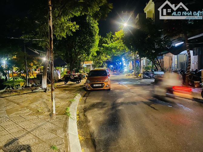 🏠🏠BÁN NHÀ 2 TẦNG LÔ GÓC CAO XUÂN DỤC – ĐỐI DIỆN CÔNG VIÊN – GẦN CẦU THUẬN PHƯỚC