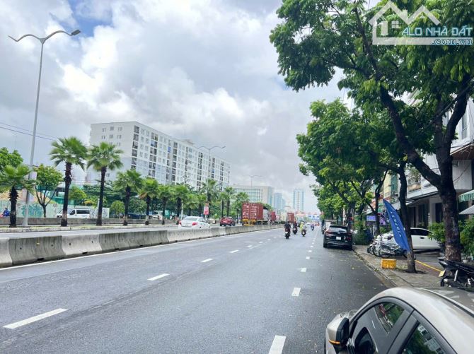 Bán cặp đất 166m ngang 8,7m mặt tiền đường Ngô Quyền gần Cầu Rồng vị trí đẹp giá 22 tỷ TL