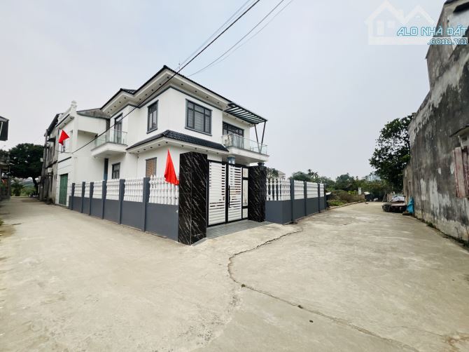 GẦN  200M2 MT 10M NỞ HẬU ĐIỂM CUỐI GA METRO SỐ 5