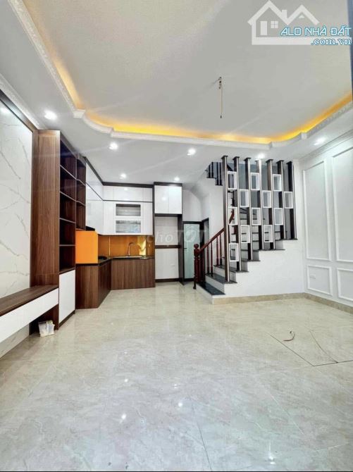 Cần bán gấp căn nhà 33m2x4tầng tại Đồng Mai - Hà Đông ,gần QL6, BX Yên Nghĩa. Giá 3,45 tỷ.