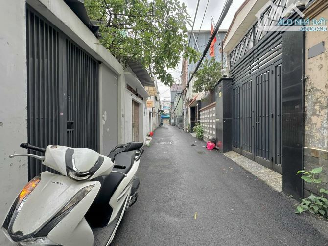Bán nhà hẻm xe hơi -sát mặt tiền Lê Quang Định P11 Bình Thạnh - 110m2 - 5 tầng - 14,999 tỷ