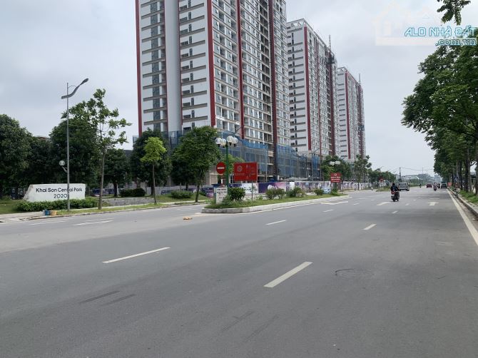 SIÊU BIỆT THỰ 4 THOÁNG Ô TÔ TRÁNH KINH DOANH ĐỈNH NGỌC THUỴ190M-5Tầng-8MT.36.5TỶ