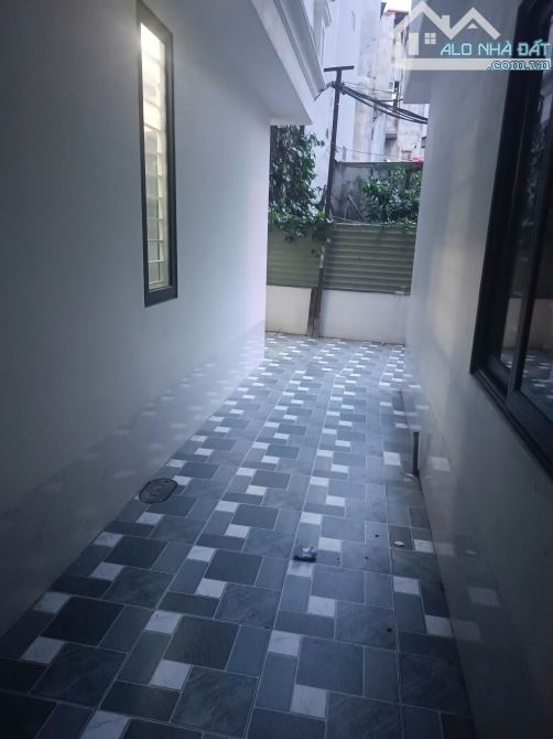 Bán nhà Văn Hội, Bắc Từ Liêm, 30m2, 5 tầng, mặt tiền 3.4m giá 6.9 tỷ