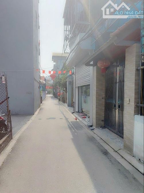 🚗 BÁN NHÀ NGÔ XUÂN QUẢNG - GIA LÂM 🏠 40M² – MT 4.5M – Ô TÔ VÀO – NỘI THẤT ĐẸP 💸   7 TỈ