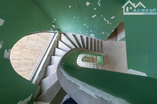Bán Biệt thự sân vườn Đường Đặng Văn Bi -Thành Phố Thủ Đức -8x27m  -Giá 35 tỷ
