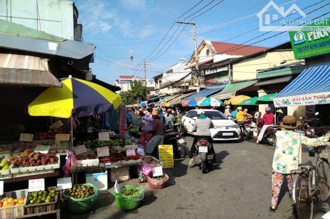Bán dãy trọ 5 phòng MT đường Nguyễn Thị Thơi, DT 4x24m giá 6,5 BL :