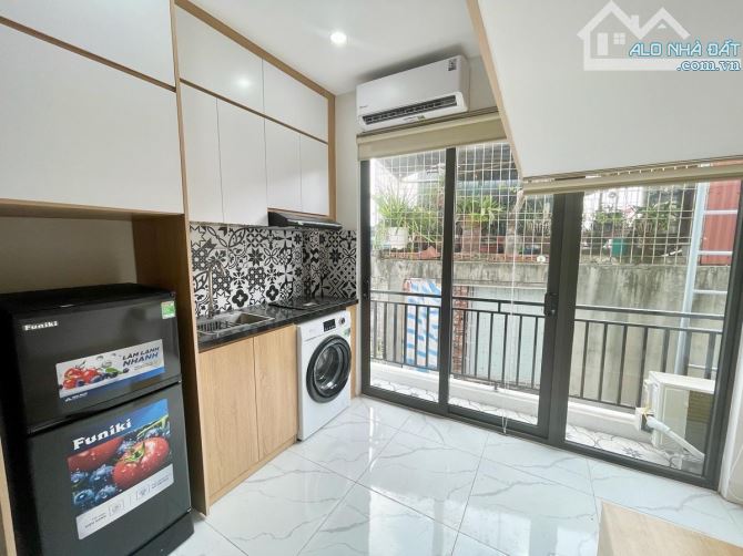 BÁN TOÀ CCMN DỊCH VỌNG – LÔ GÓC 72M² x 7 TẦNG – 17 PHÒNG FULL NỘI THẤT – DÒNG TIỀN 80TR/TH