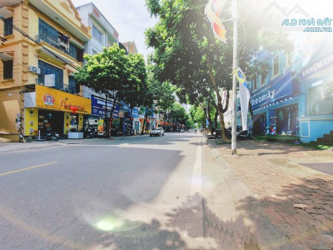 🏆BÁN NHÀ PHỐ TÔ HIỆU, Ô TÔ ĐỖ CỬA VÀO NHÀ, PHỐ CỔ, HÀ ĐÔNG, 51M CHỈ 12 TỶ🍀